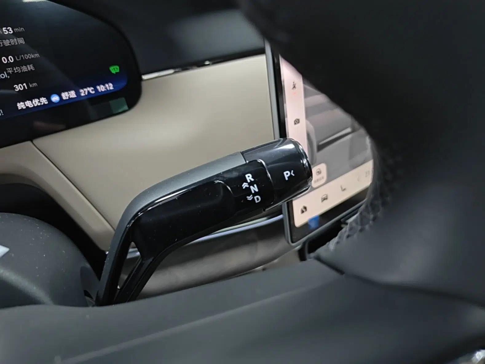 Zeekr 8X 2026 Model Ultra+ Edition 70kWh — миниатюра 16