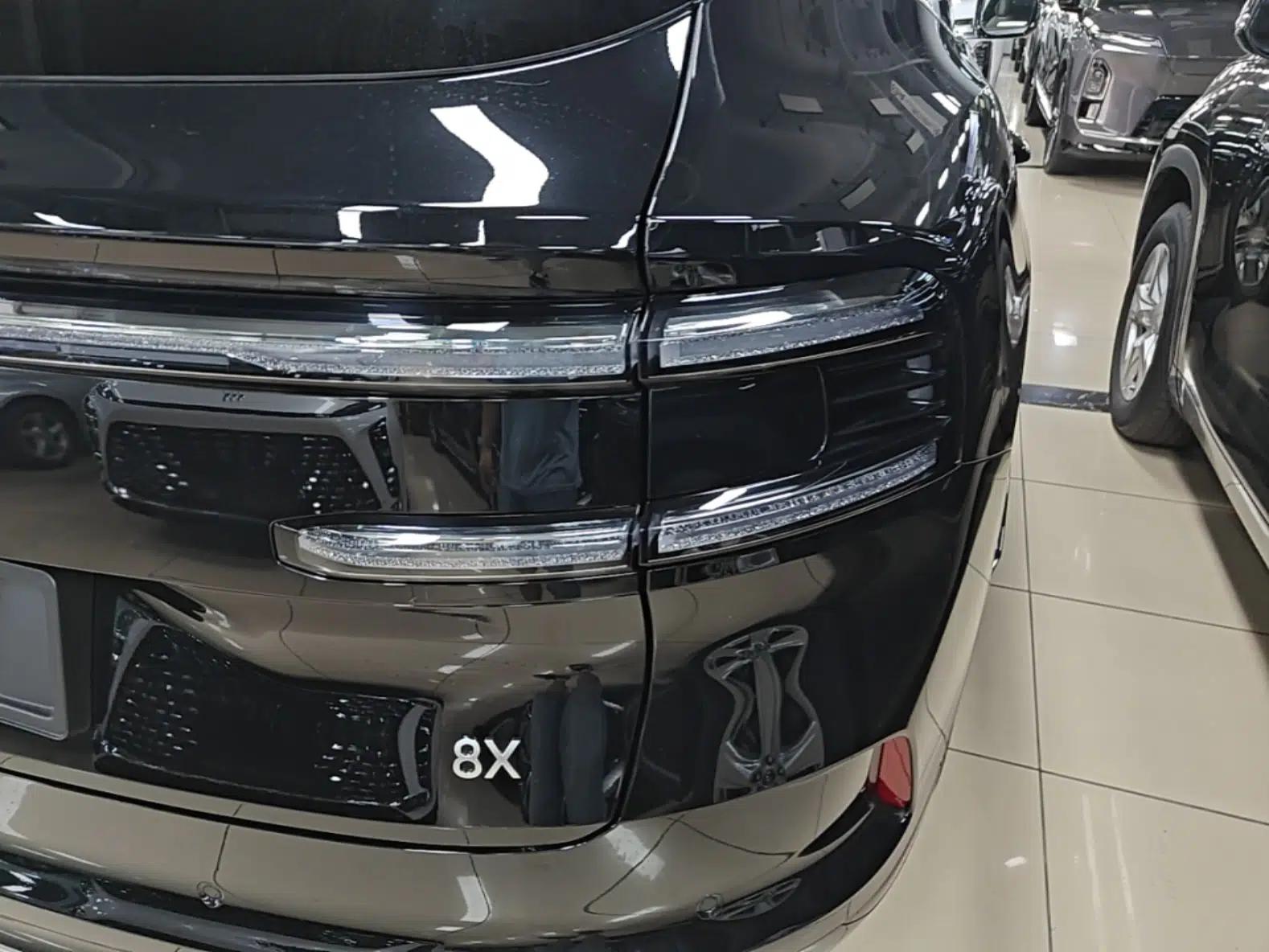 Zeekr 8X 2026 Model Ultra+ Edition 70kWh — миниатюра 9