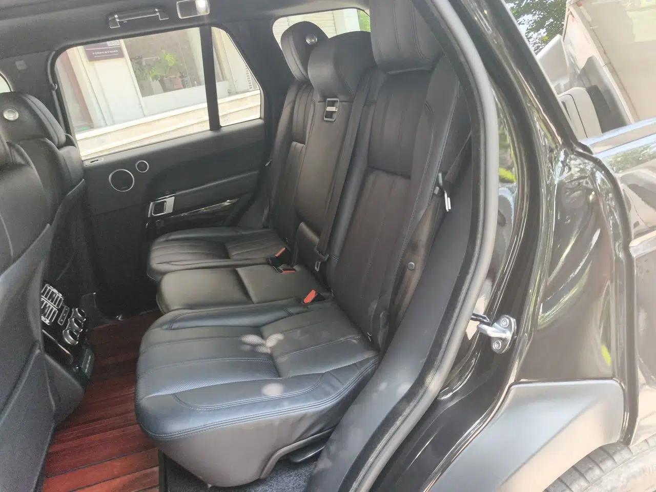 Land Rover Range Vogue 2017 Range Rover Vogue 3.0T Standard‑Wheelbase Automatic Diesel 5‑Seater Parallel Import — миниатюра 17