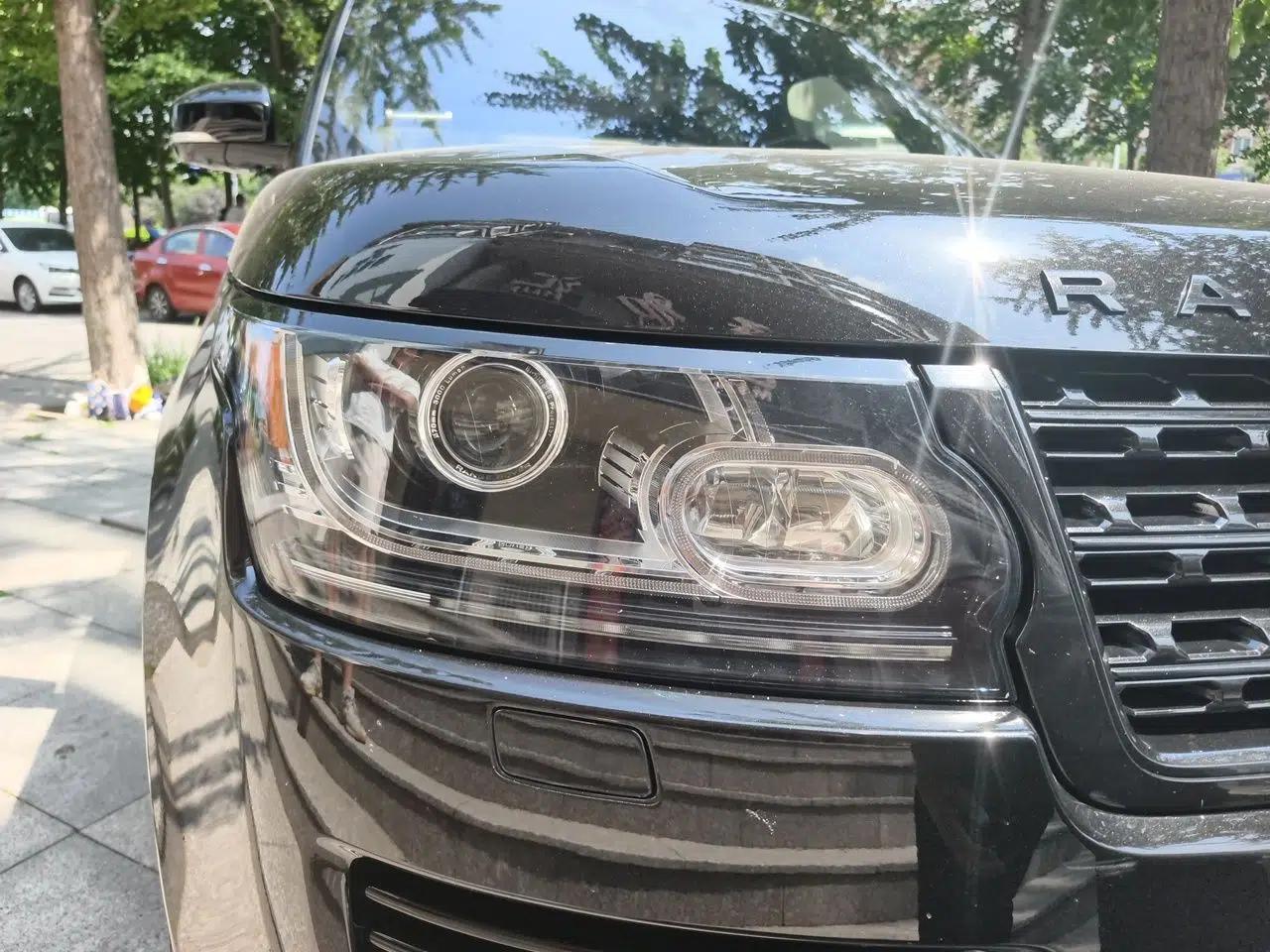 Land Rover Range Vogue 2017 Range Rover Vogue 3.0T Standard‑Wheelbase Automatic Diesel 5‑Seater Parallel Import — миниатюра 7