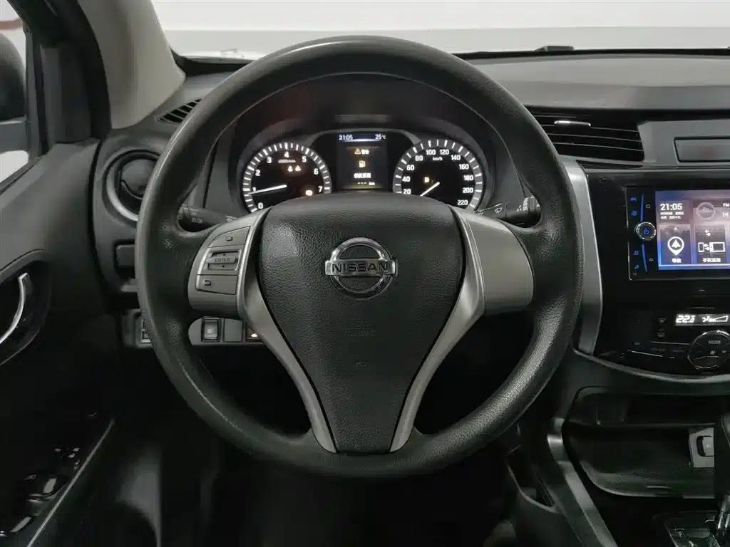 Nissan Terra 2020 2.5L XL Upper Automatic 2WD Luxury Edition — миниатюра 11