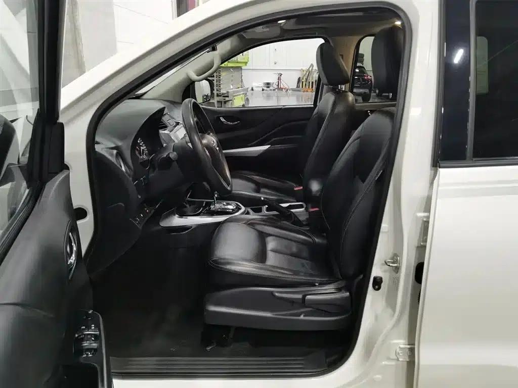 Nissan Terra 2020 2.5L XL Upper Automatic 2WD Luxury Edition — миниатюра 10