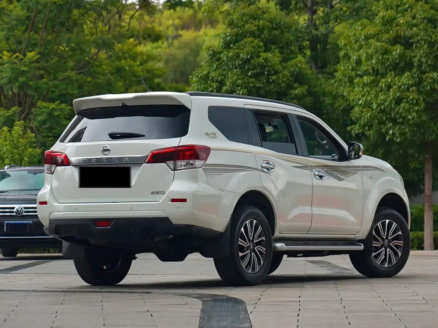 Terra 2020 2.5L XL Upper 4WD Automatic Four-Wheel Drive Luxury Edition — миниатюра 3