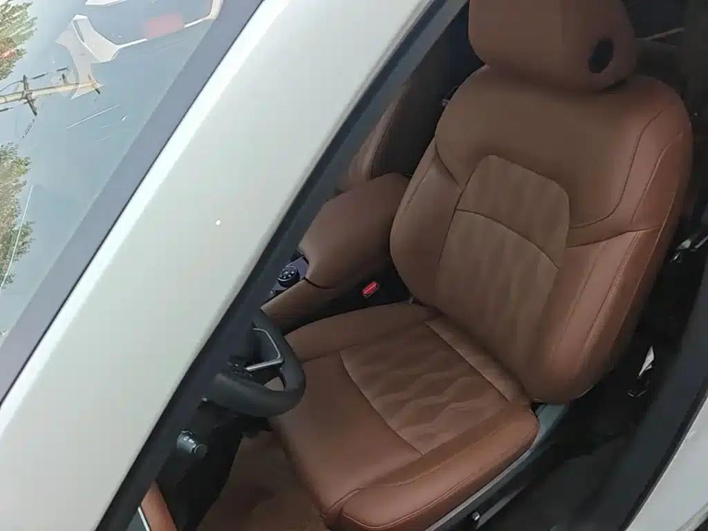2024 Volkswagen Land Cruiser 380VC-TURBO 4WD Supreme Edition (6-seater) — миниатюра 15