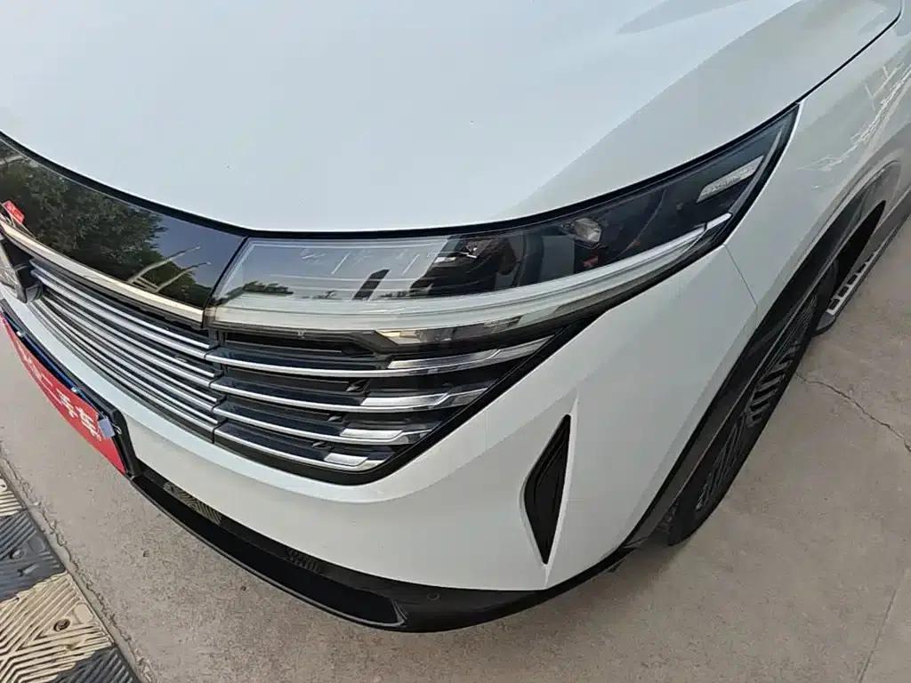 2024 Volkswagen Land Cruiser 380VC-TURBO 4WD Supreme Edition (6-seater) — миниатюра 24