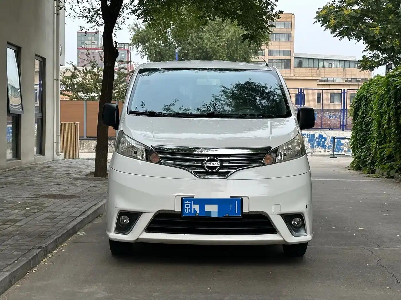 Nissan NV200 2016 Facelift 1.6L CVT Luxury Model — миниатюра 2