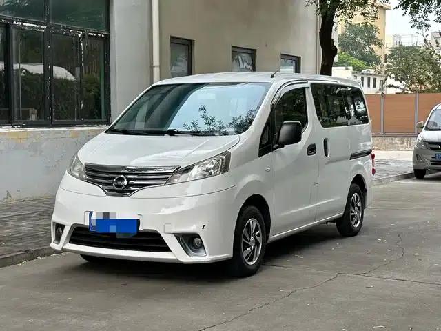 Nissan NV200 2016 Facelift 1.6L CVT Luxury Model