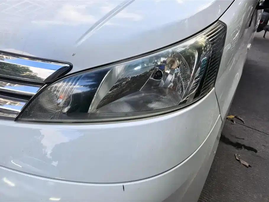 Nissan NV200 2016 Facelift 1.6L CVT Premium Model — миниатюра 5