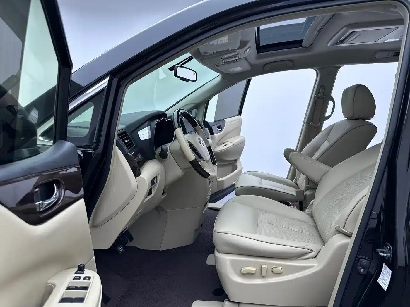 Quest 2015 3.5L SL — миниатюра 12