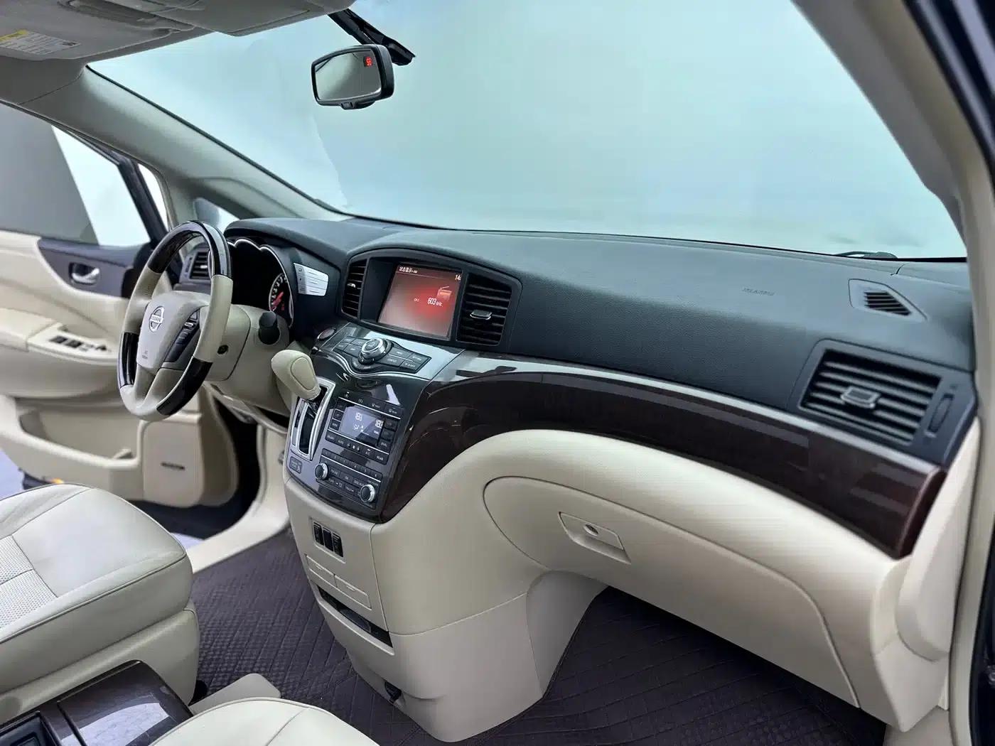 Quest 2015 3.5L SL — миниатюра 21