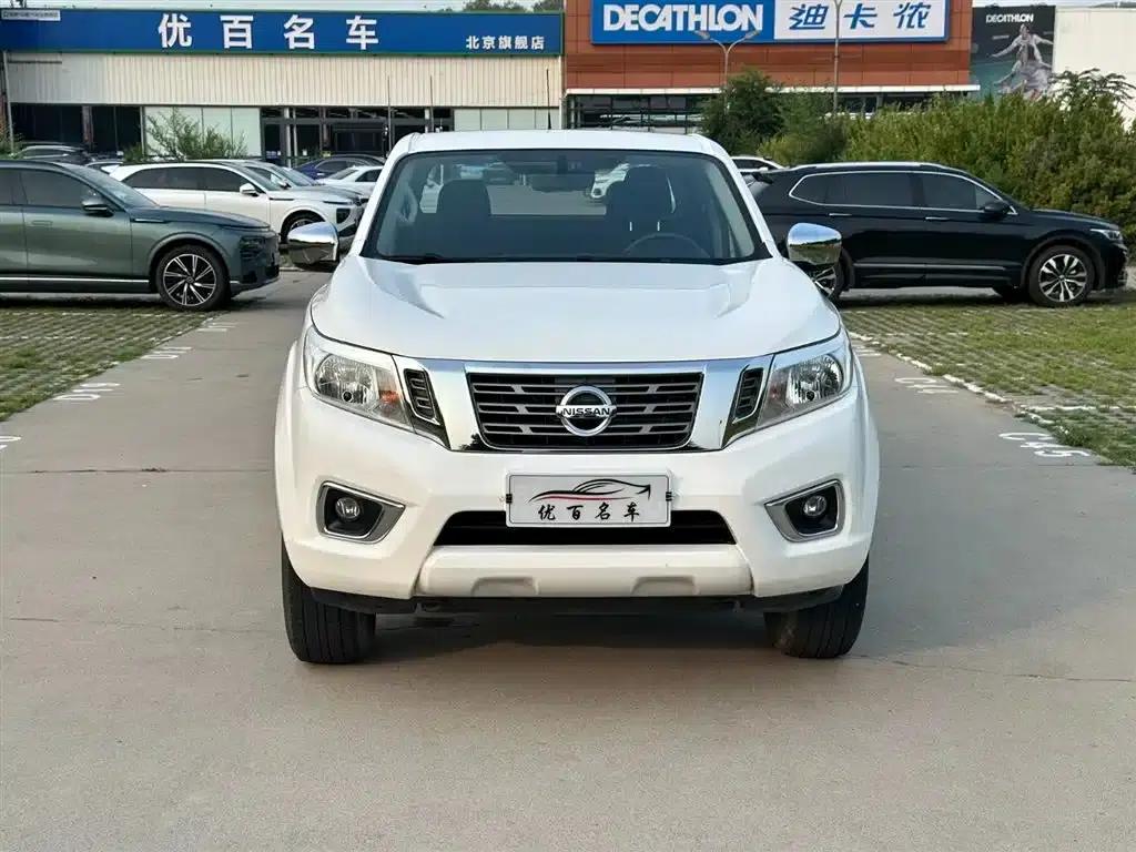 2017 Navara 2.5L Automatic 2WD Luxury Edition QR25 — миниатюра 2