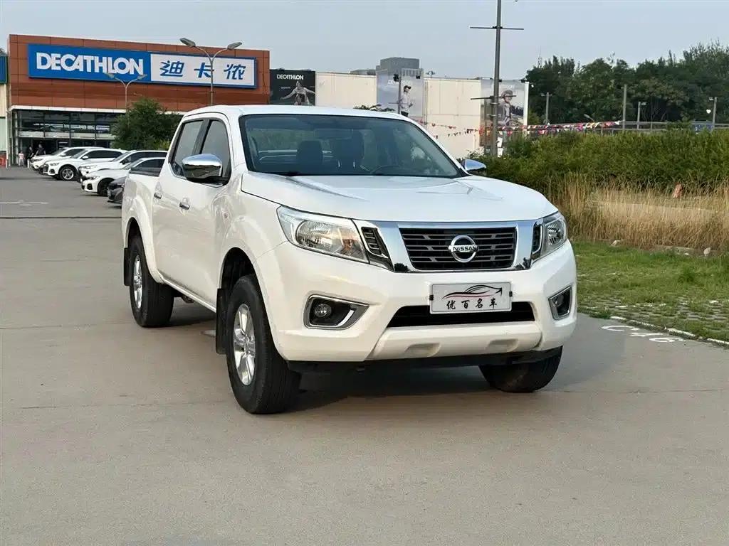 2017 Navara 2.5L Automatic 2WD Luxury Edition QR25 — миниатюра 3