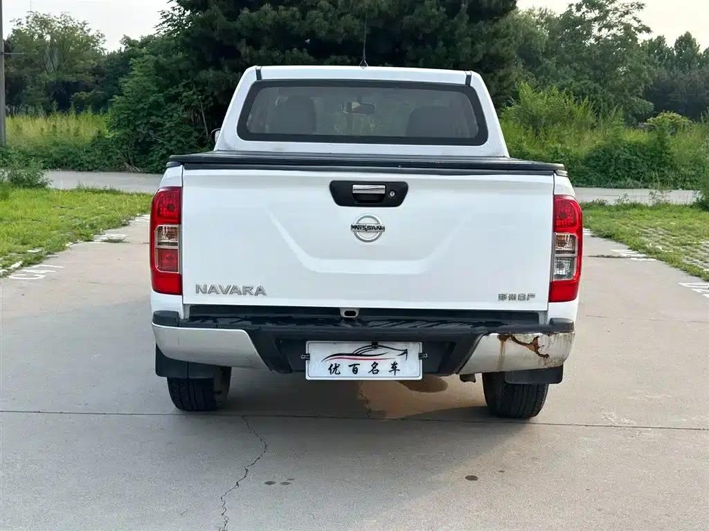 2017 Navara 2.5L Automatic 2WD Luxury Edition QR25 — миниатюра 5