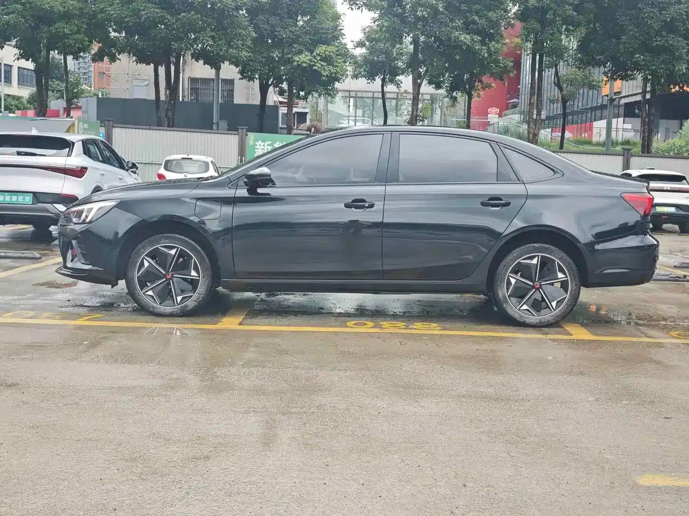Feifan ER6 2021 New Dynamic Edition 620km Smart Enjoyment Edition — миниатюра 4