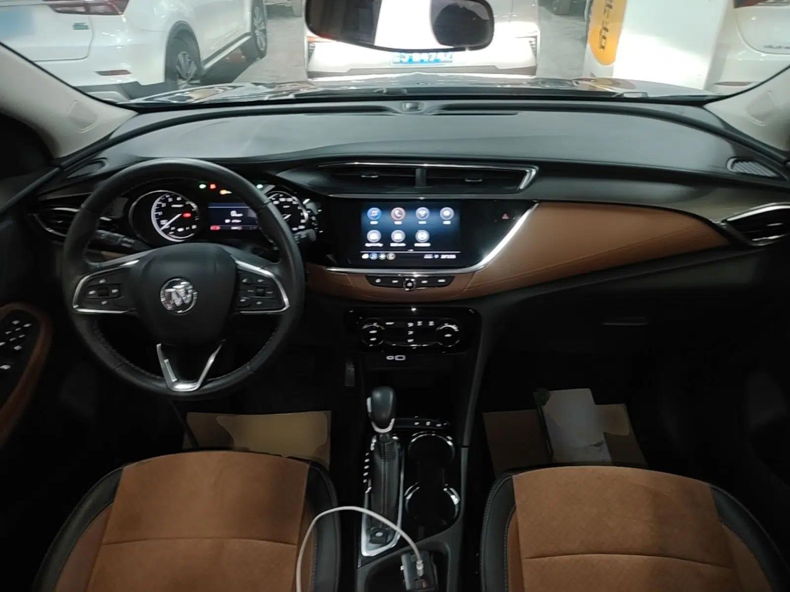 Buick Encore GX 2022 332T CVT Two-Wheel Drive Luxury Version — миниатюра 12