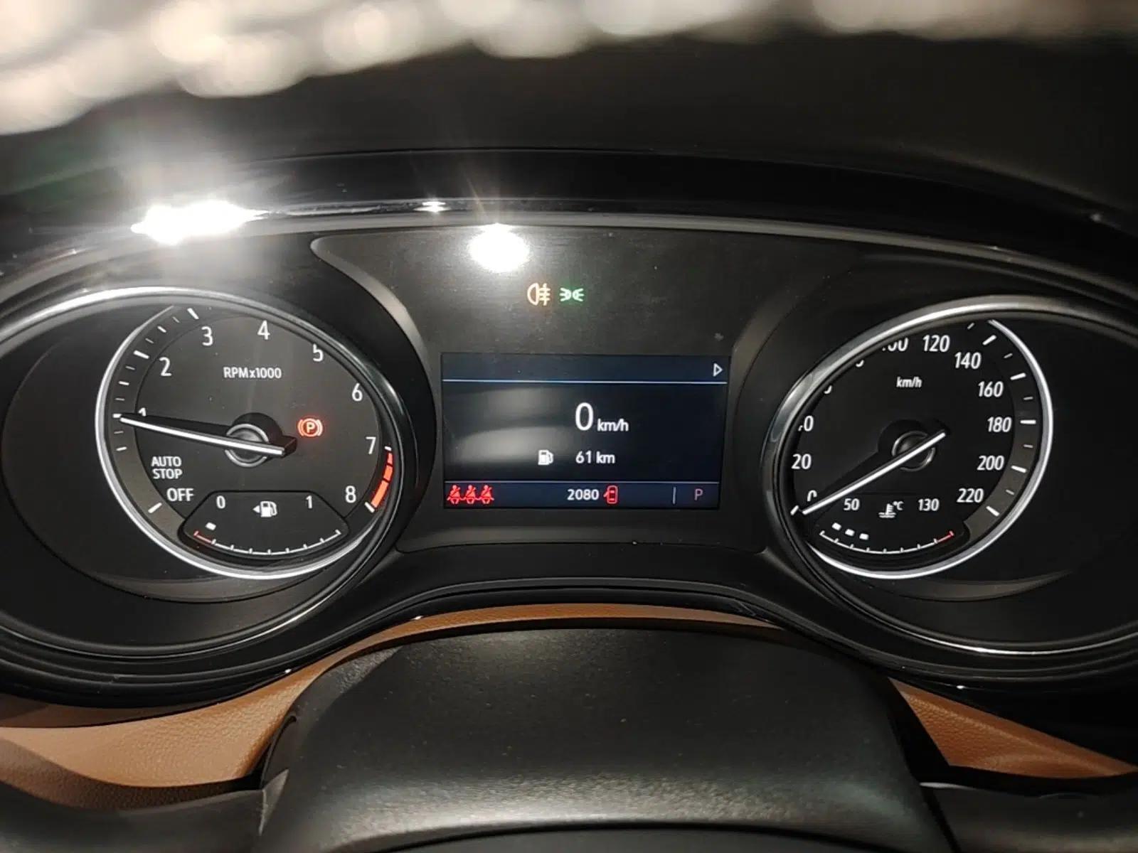 Buick Encore GX 2022 332T CVT Two-Wheel Drive Luxury Version — миниатюра 14