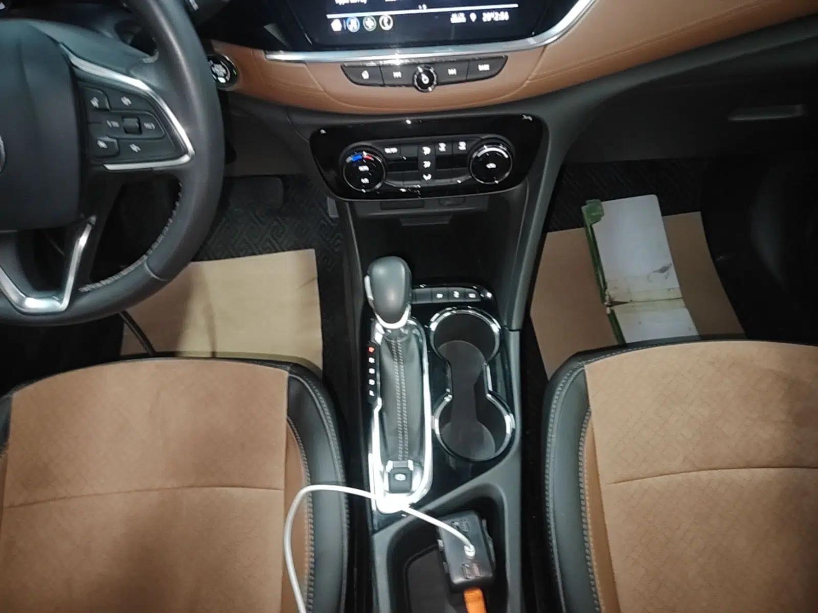 Buick Encore GX 2022 332T CVT Two-Wheel Drive Luxury Version — миниатюра 16