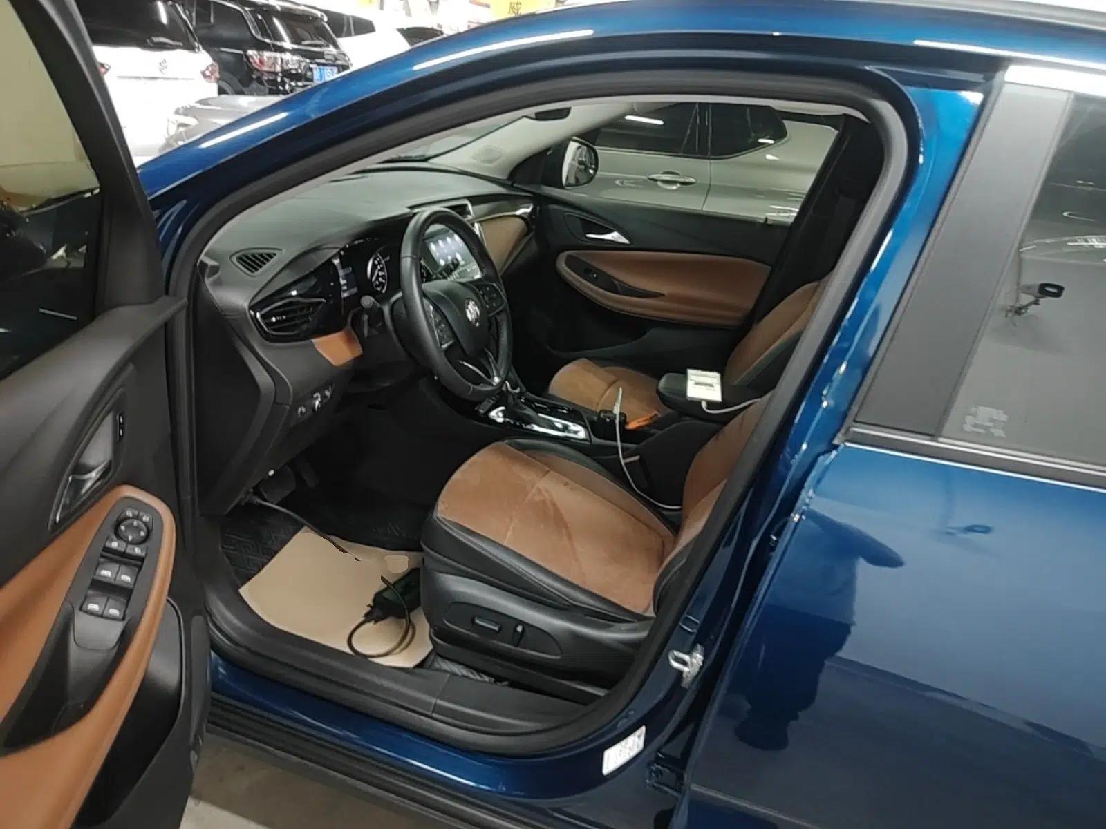 Buick Encore GX 2022 332T CVT Two-Wheel Drive Luxury Version — миниатюра 17
