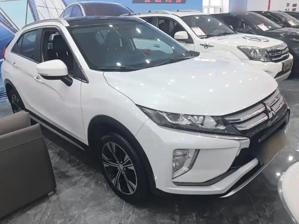 Eclipse Cross 2018 1.5T CVT 2WD Dream Edition — миниатюра 4