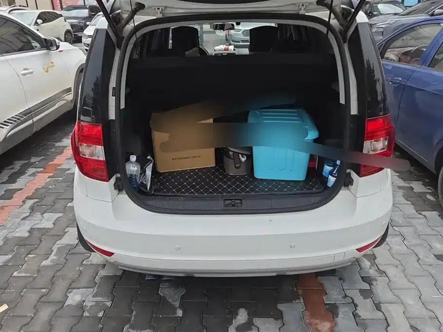 Yeti 2017 TSI280 DSG Forward Edition — миниатюра 4