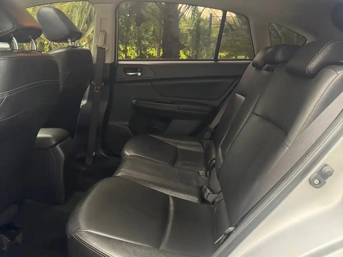Subaru XV 2012 2.0i Luxury Navigation Edition — миниатюра 6