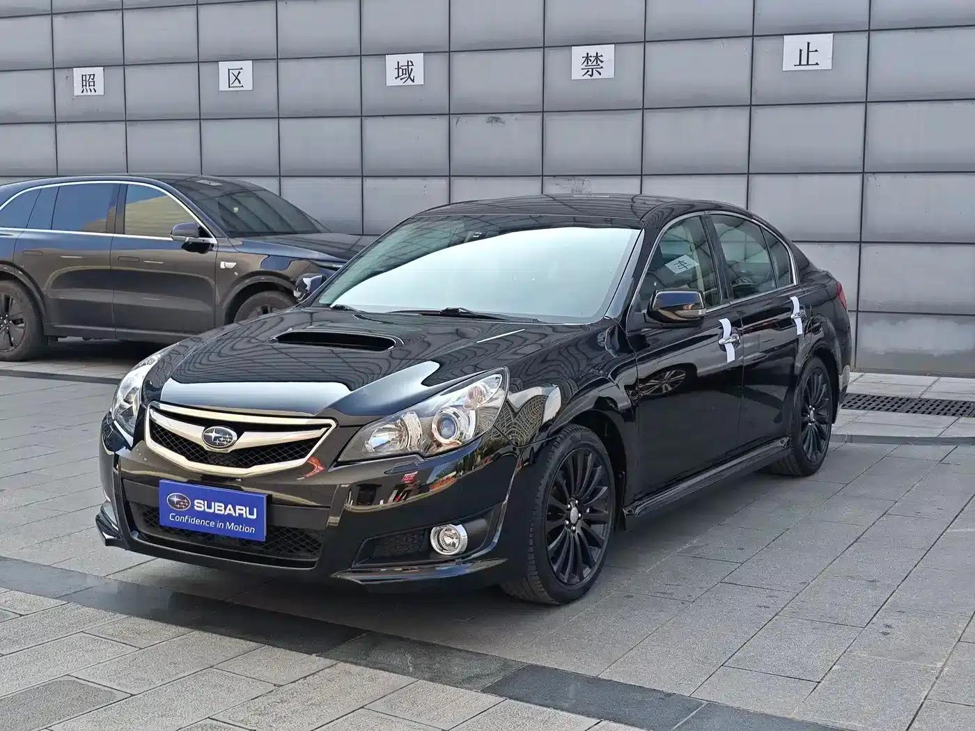 Legacy 2010 2.5GT Luxury Navigation Edition — миниатюра 1