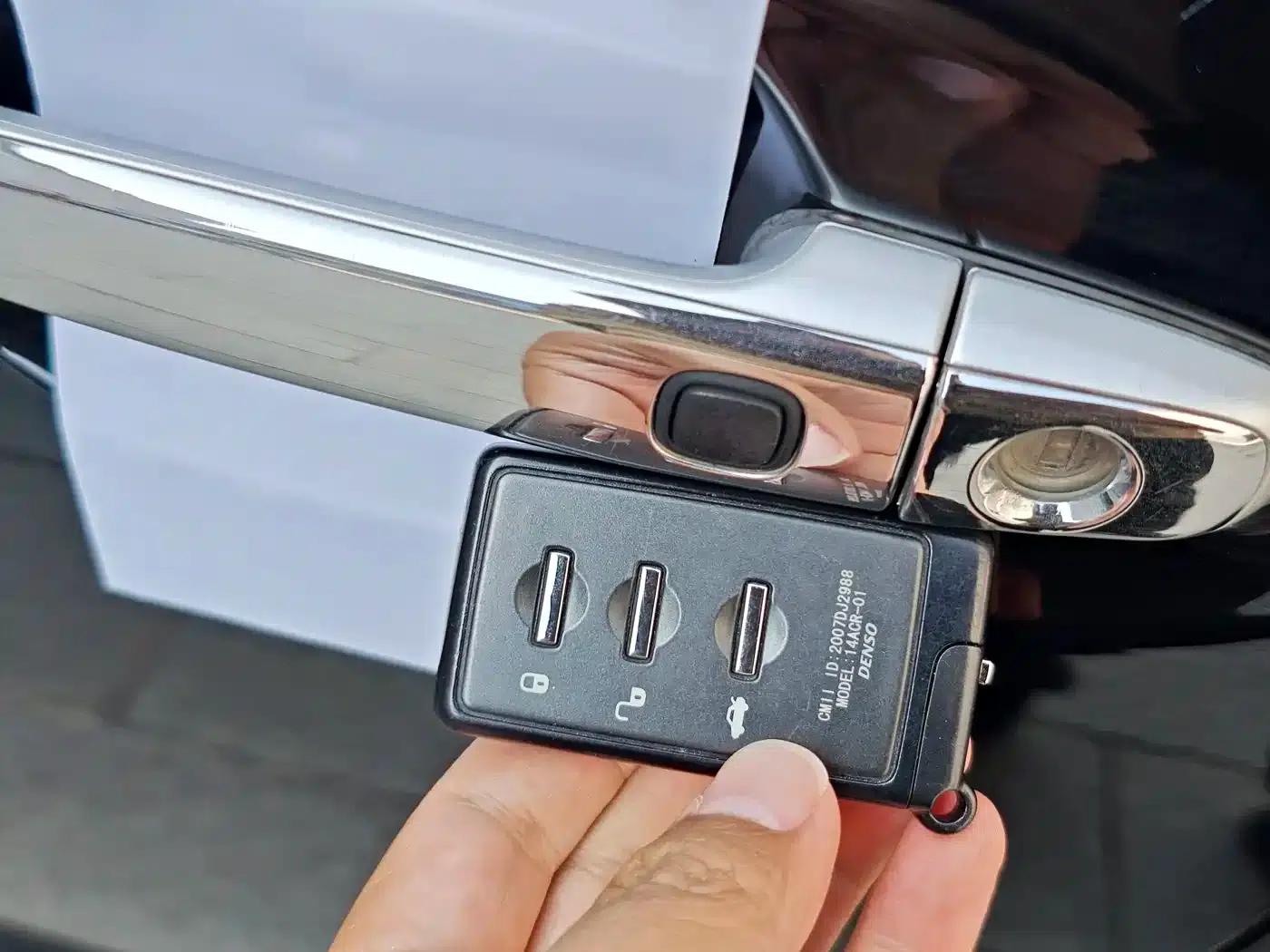 Legacy 2010 2.5GT Luxury Navigation Edition — миниатюра 18
