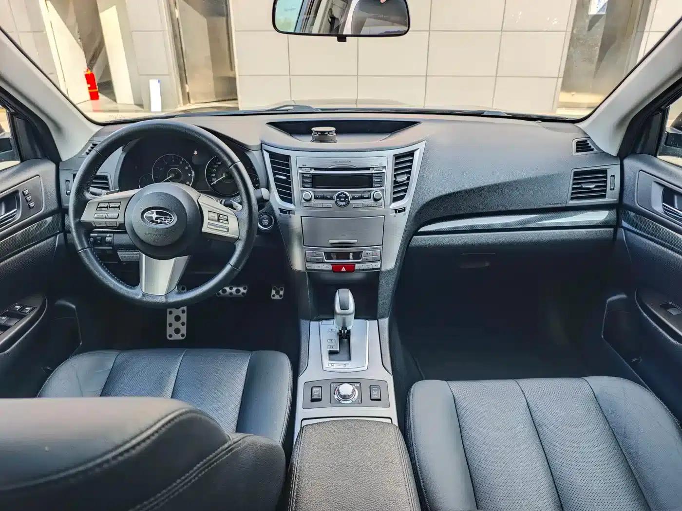 Legacy 2010 2.5GT Luxury Navigation Edition — миниатюра 5