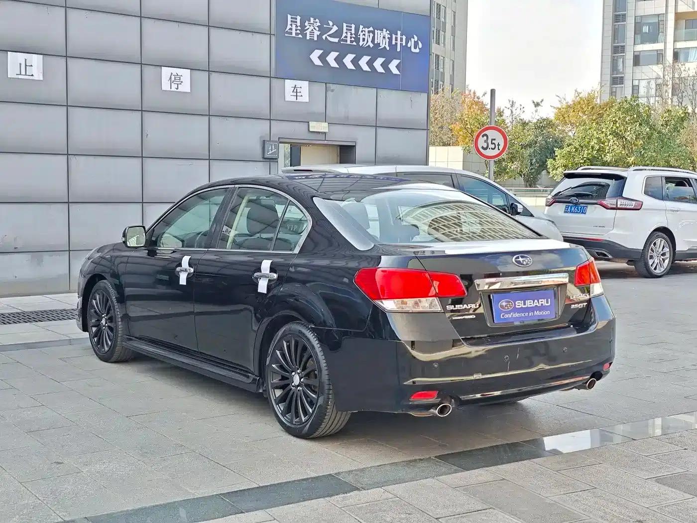 Legacy 2010 2.5GT Luxury Navigation Edition — миниатюра 7