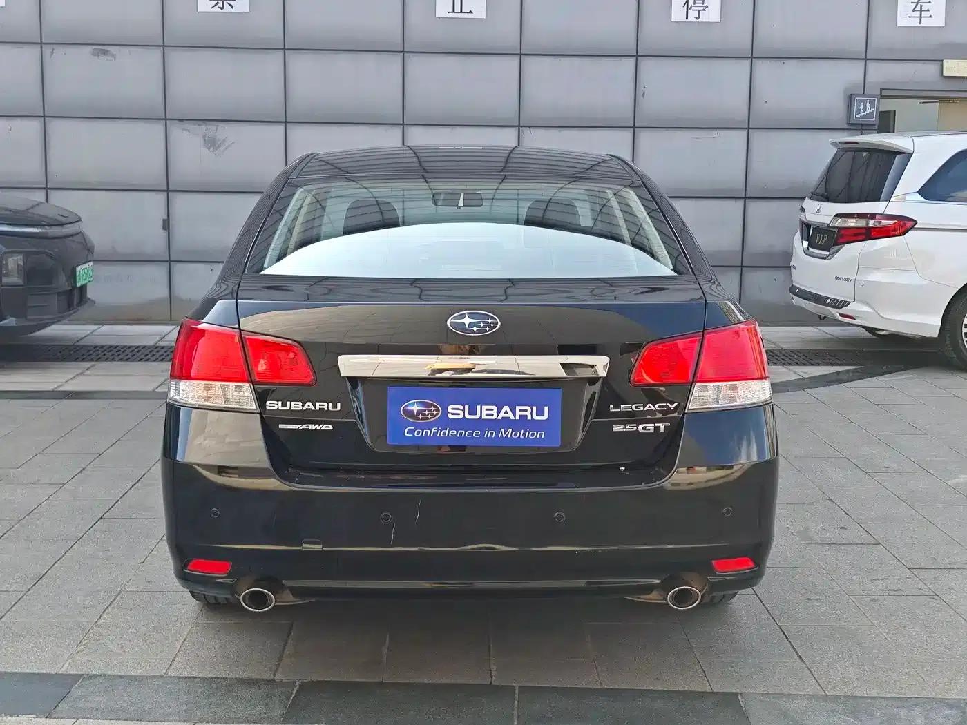 Legacy 2010 2.5GT Luxury Navigation Edition — миниатюра 9