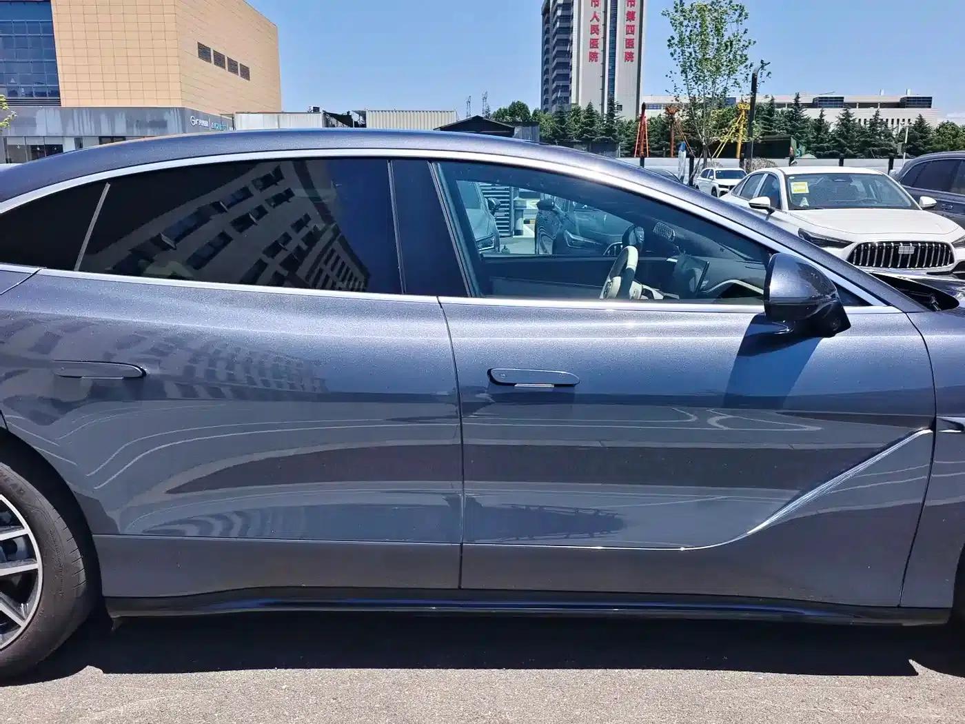 Denza Z9 2024 Model 1100km AWD Max Edition — миниатюра 21