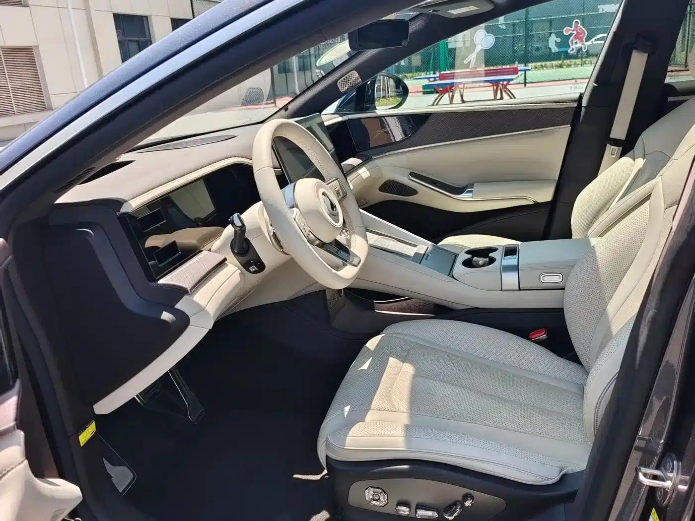 Denza Z9 2024 Model 1100km AWD Max Edition — миниатюра 4