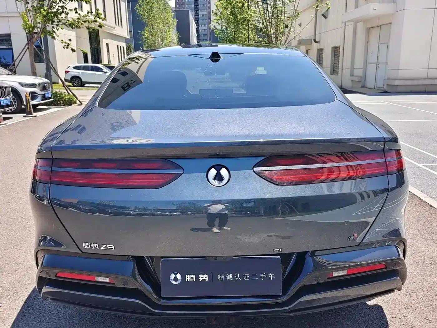 Denza Z9 2024 Model 1100km AWD Max Edition — миниатюра 10