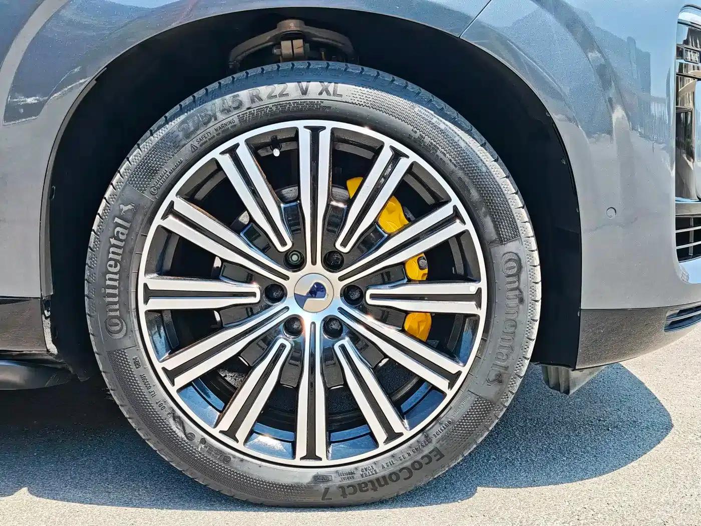 Denza N9 2025 Flagship Edition — миниатюра 4