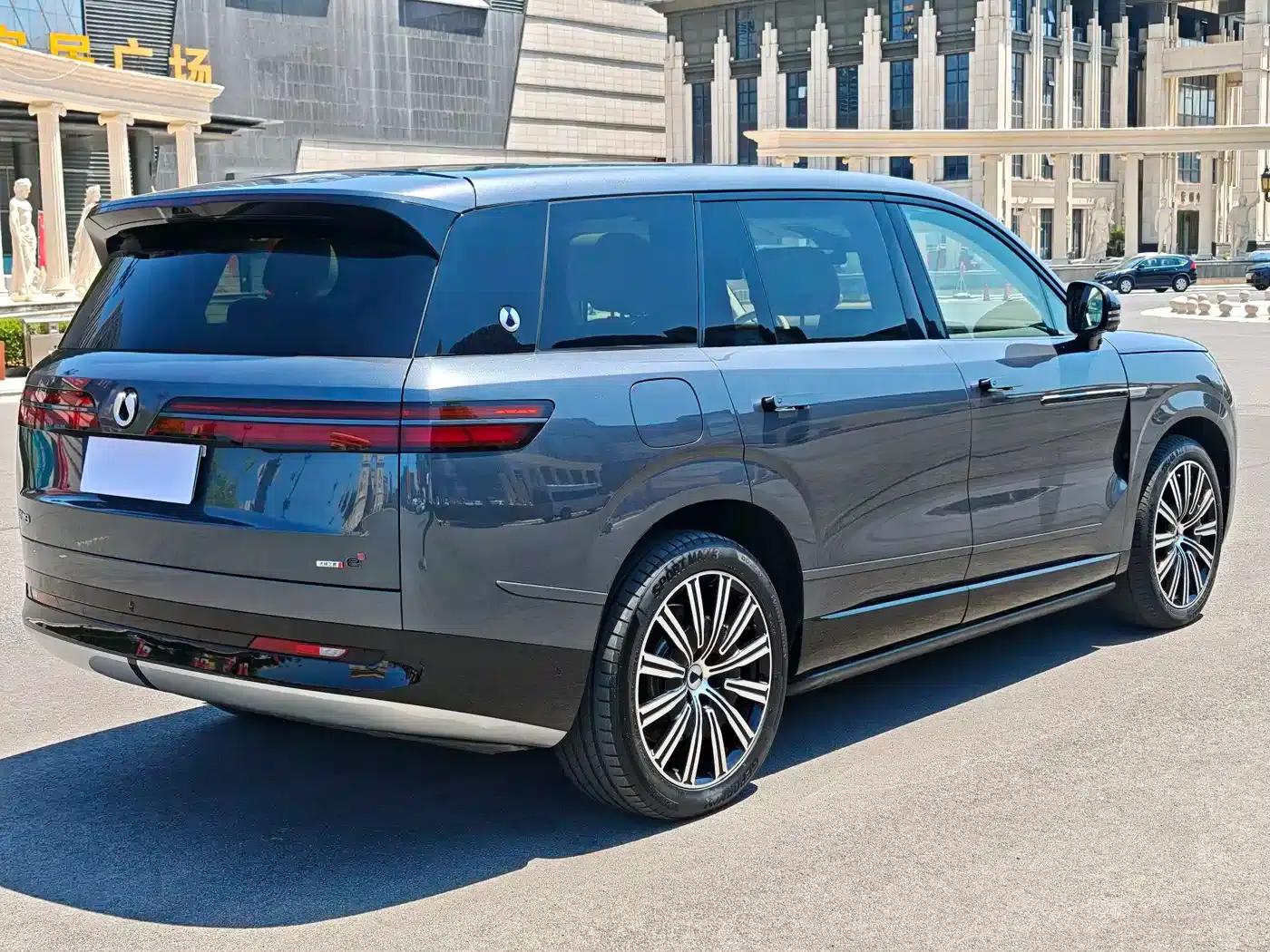 Denza N9 2025 Flagship Edition — миниатюра 6