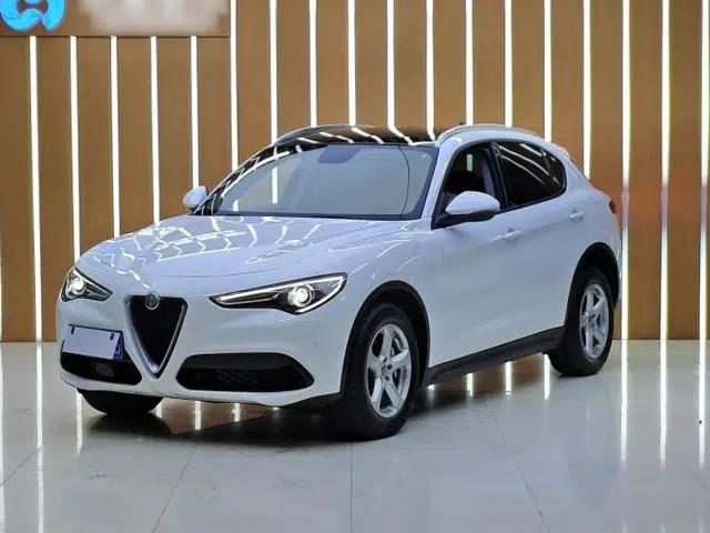Alfa Romeo Stelvio 2017 2.0T 200HP Elite Edition