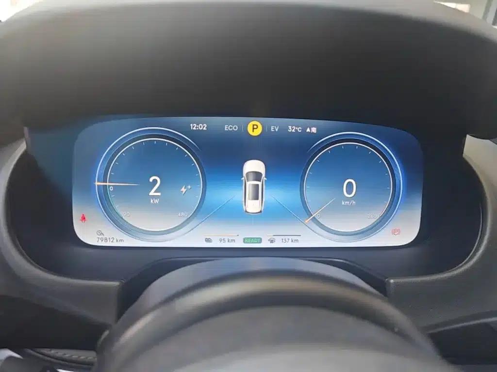 Denza X 2020 PHEV Flagship Edition — миниатюра 12