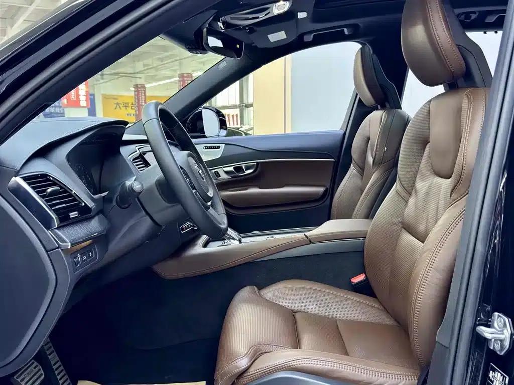 2021 Volvo XC90 Plug-in Hybrid E-Drive Hybrid T8 Inscription Luxury Edition (7-seater) — миниатюра 5