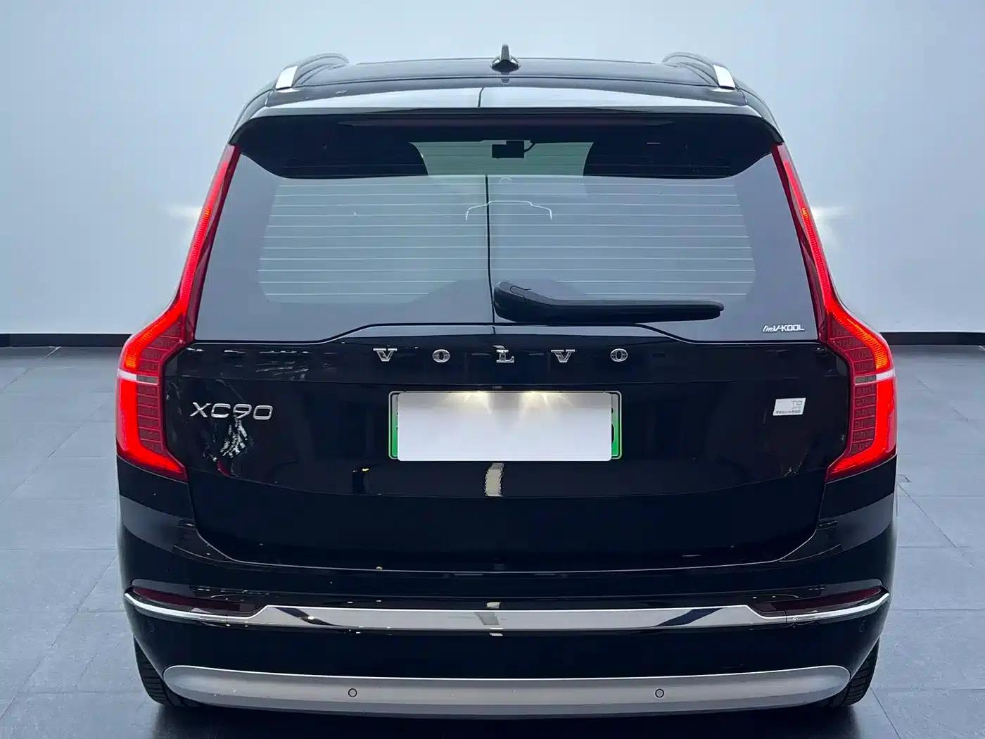 2022 Volvo XC90 Plug-in Hybrid Facelift E-Drive Hybrid T8 Inscription Luxury Edition 7-Seater — миниатюра 18