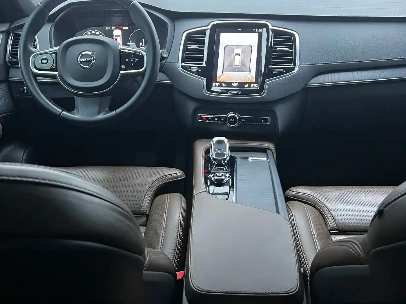2022 Volvo XC90 Plug-in Hybrid Facelift E-Drive Hybrid T8 Inscription Luxury Edition 7-Seater — миниатюра 7