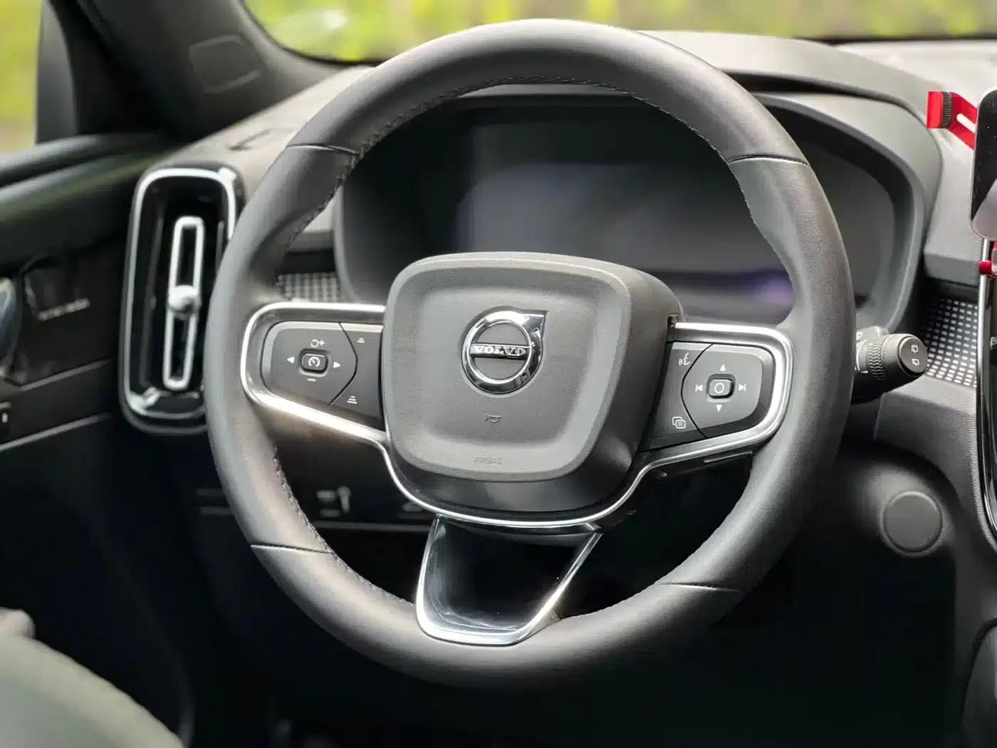 Volvo XC40 PHEV 2022 Long Range PRO — миниатюра 17