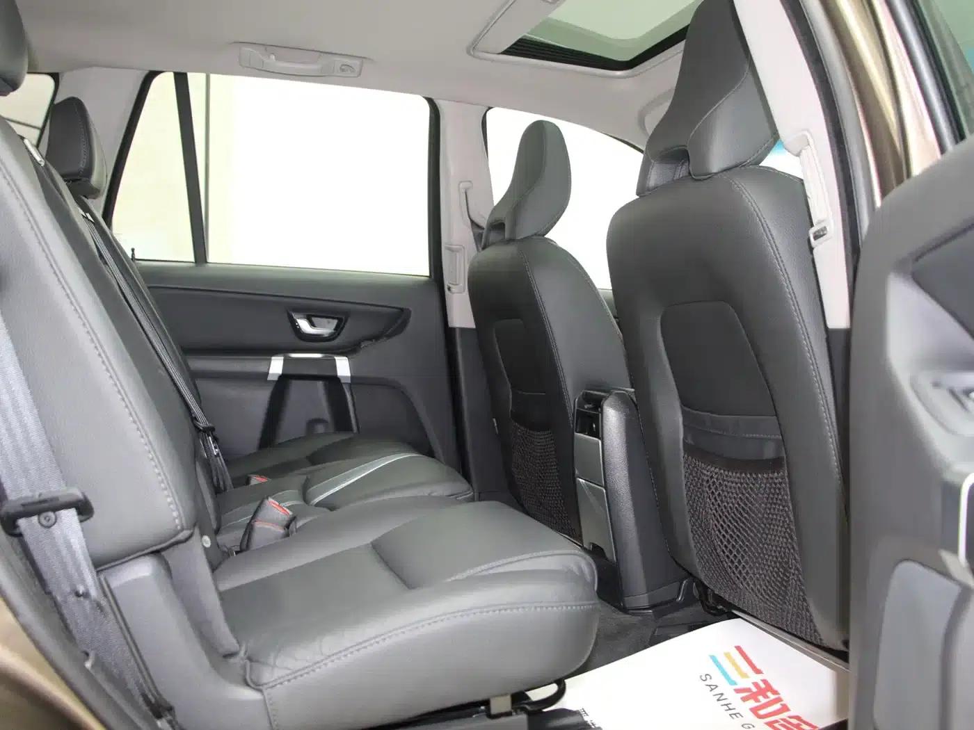 2014 XC Classic T5 Luxury Edition — миниатюра 10