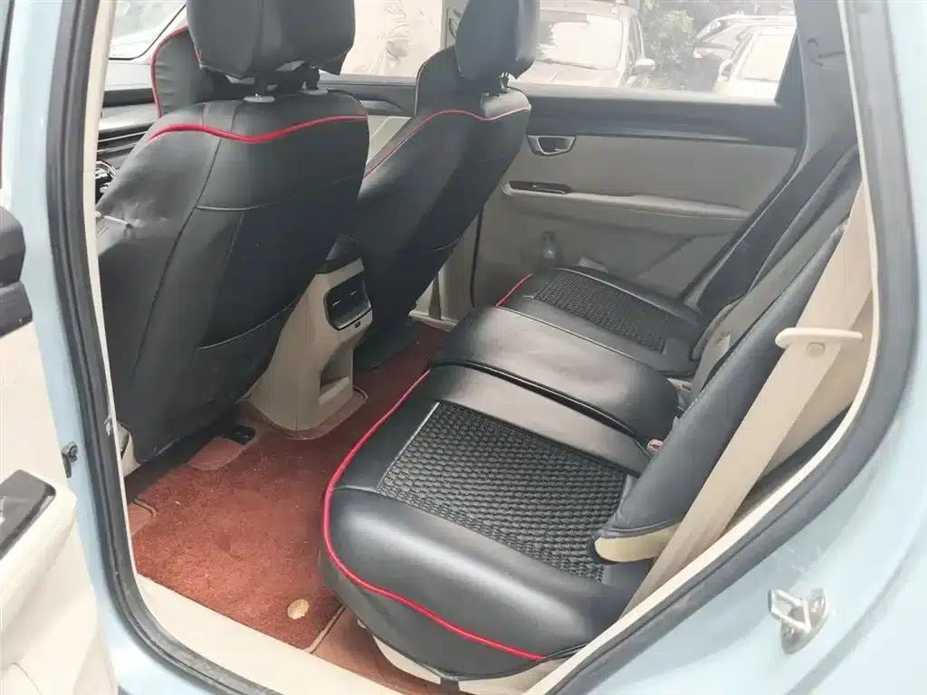 Wuling Xingchen 2021 1.5T CVT Star Edition — миниатюра 13