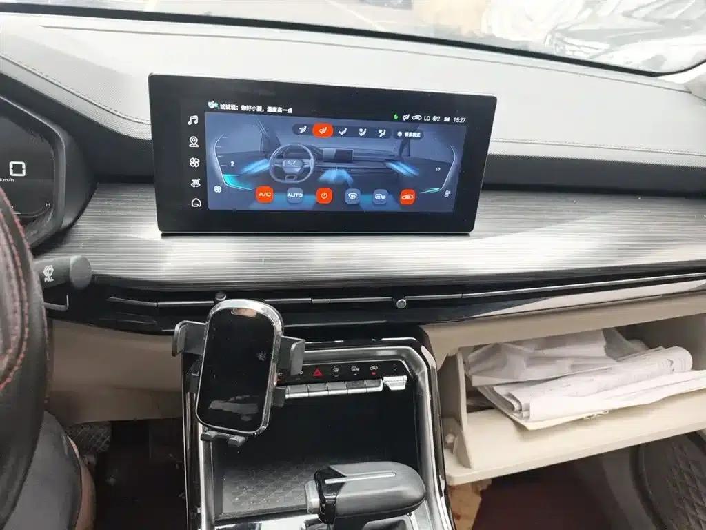 Wuling Xingchen 2021 1.5T CVT Star Edition — миниатюра 9