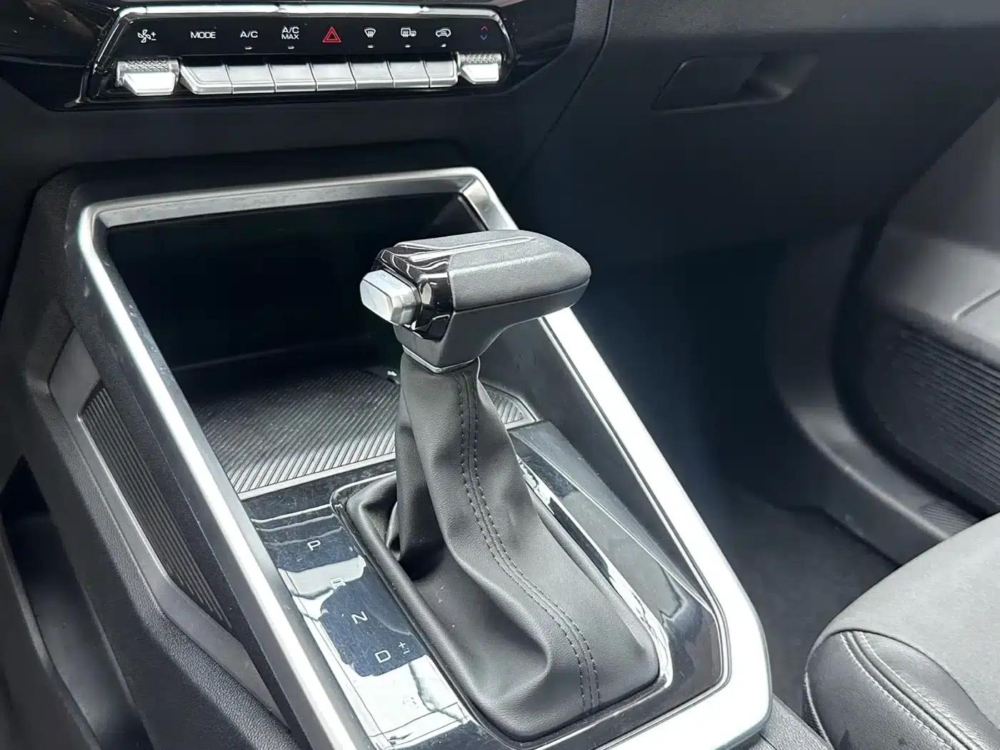 Wuling Xingchi 2022 1.5L CVT Enjoy Edition — миниатюра 8