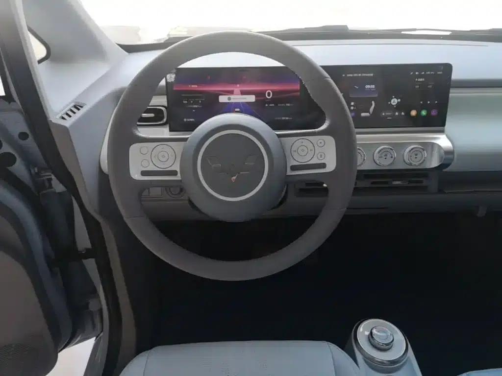 Wuling Air ev Clear Sky 2023 Model, Four-Seat - Advanced Edition — миниатюра 11