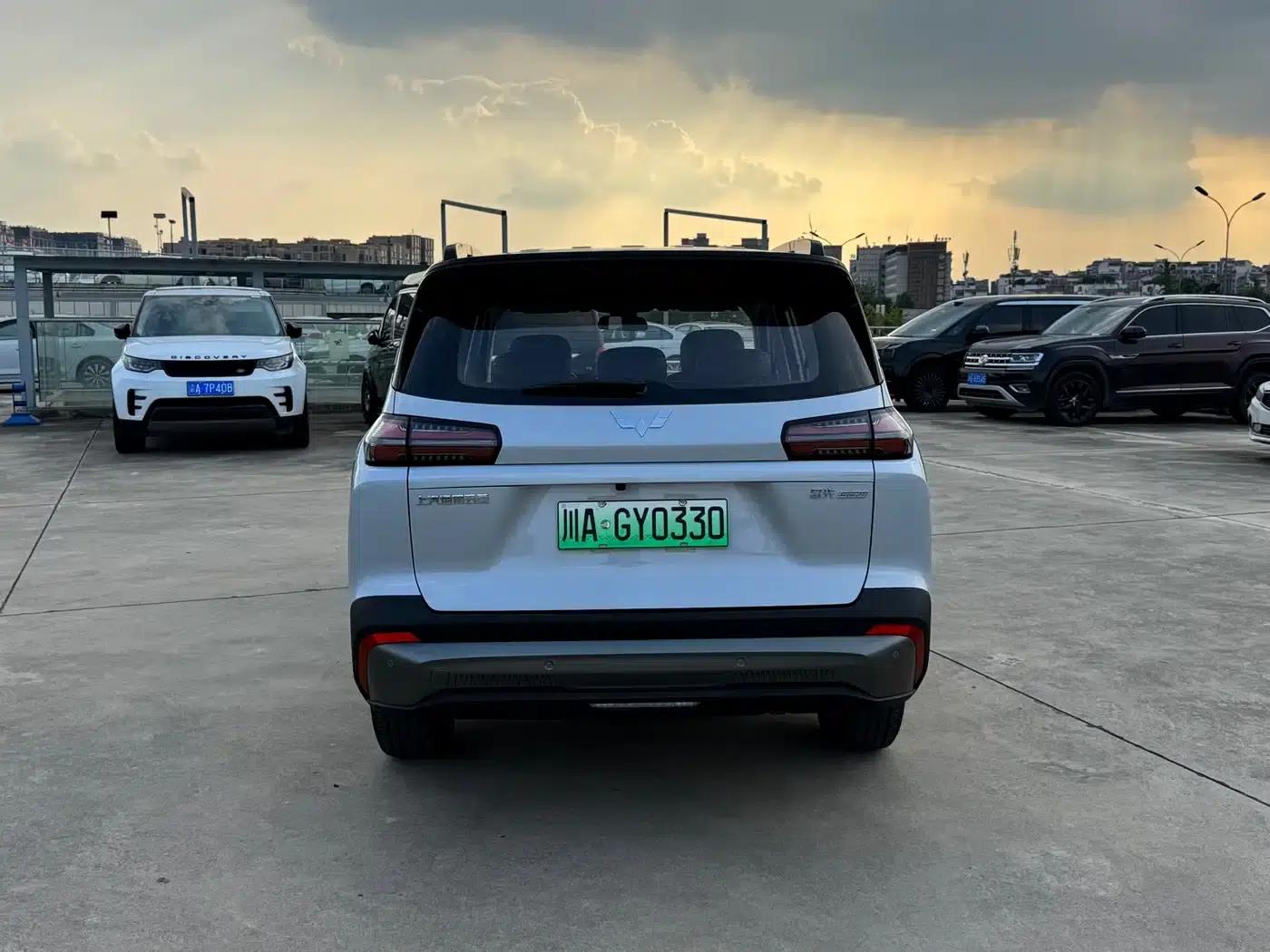 Starlight 560 New Energy 2026 Plug-in Hybrid 125km/h Luxury Model — миниатюра 6