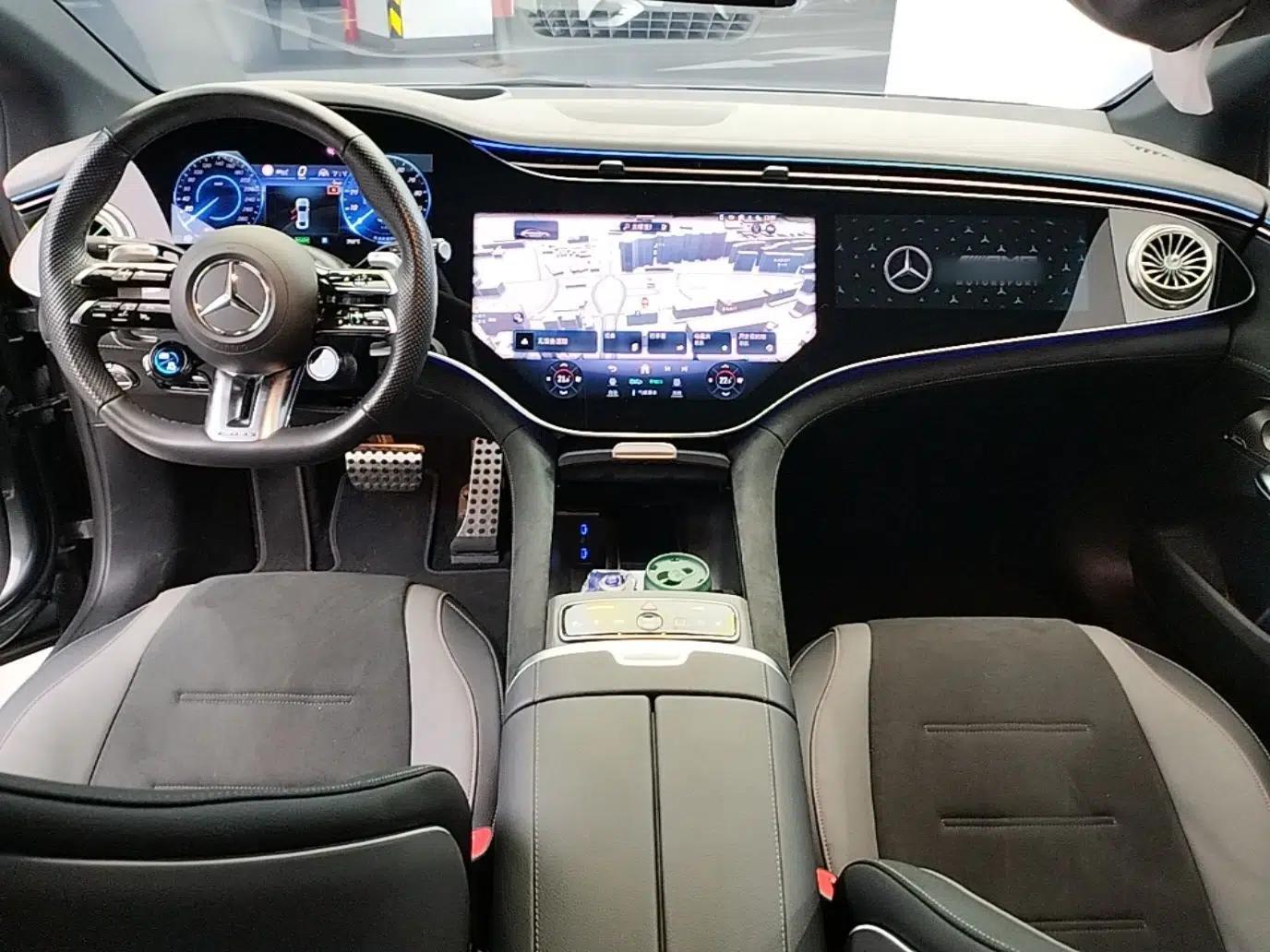 Mercedes-Benz EQE AMG 2023 AMG EQE 53 4MATIC+ — миниатюра 17