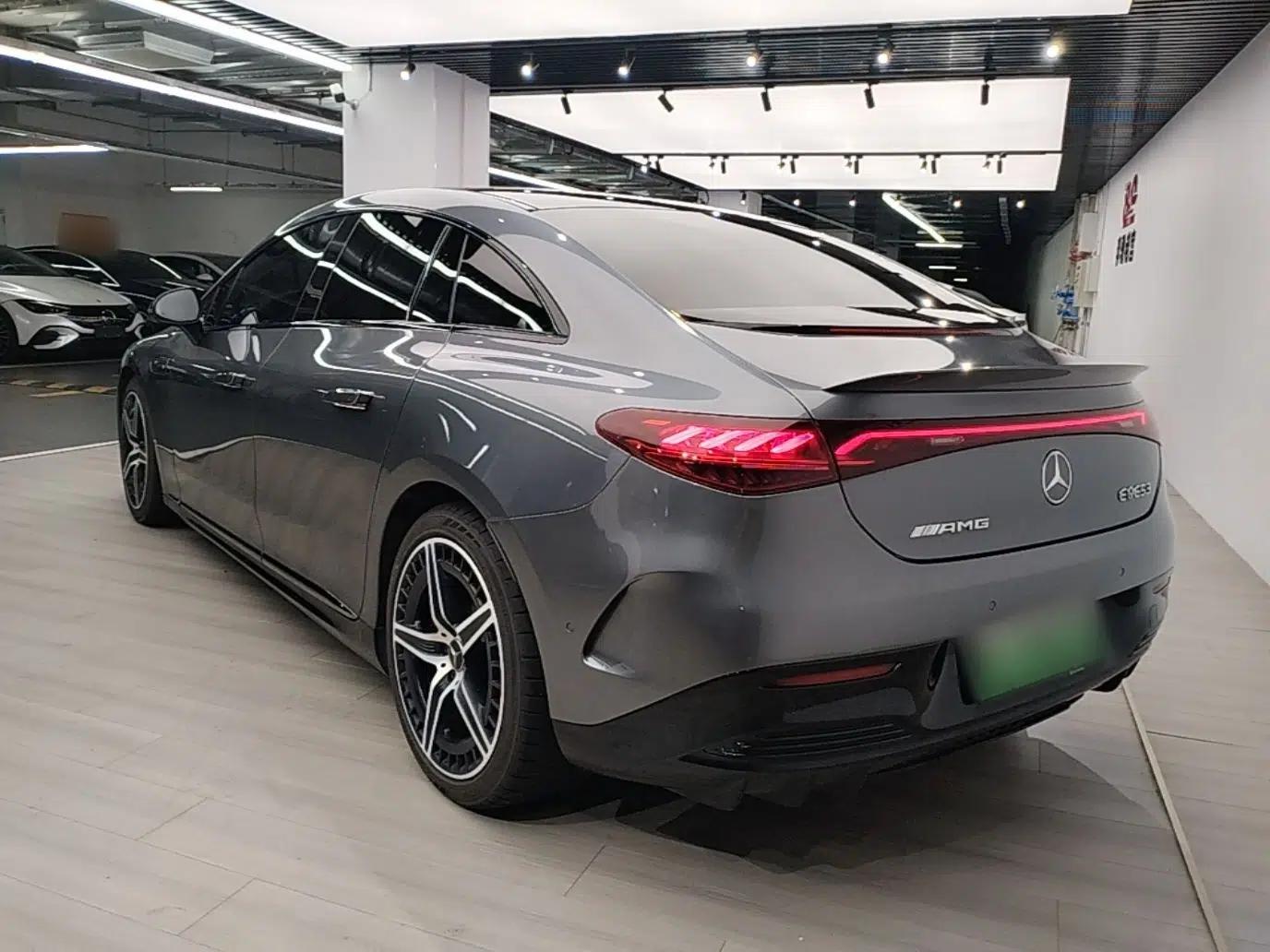 Mercedes-Benz EQE AMG 2023 AMG EQE 53 4MATIC+ — миниатюра 4