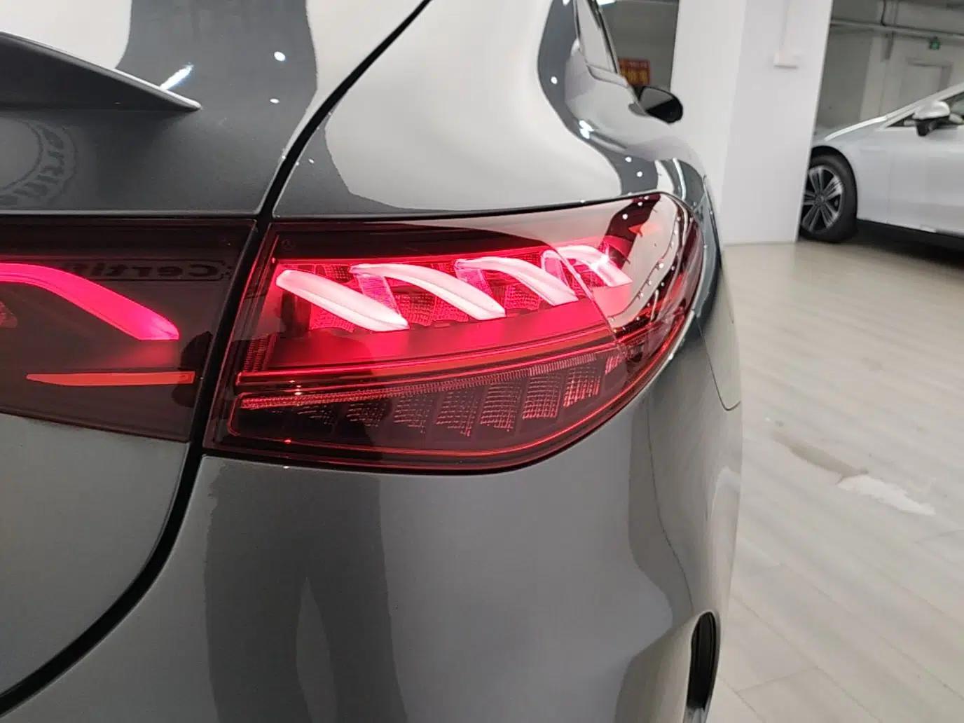 Mercedes-Benz EQE AMG 2023 AMG EQE 53 4MATIC+ — миниатюра 9